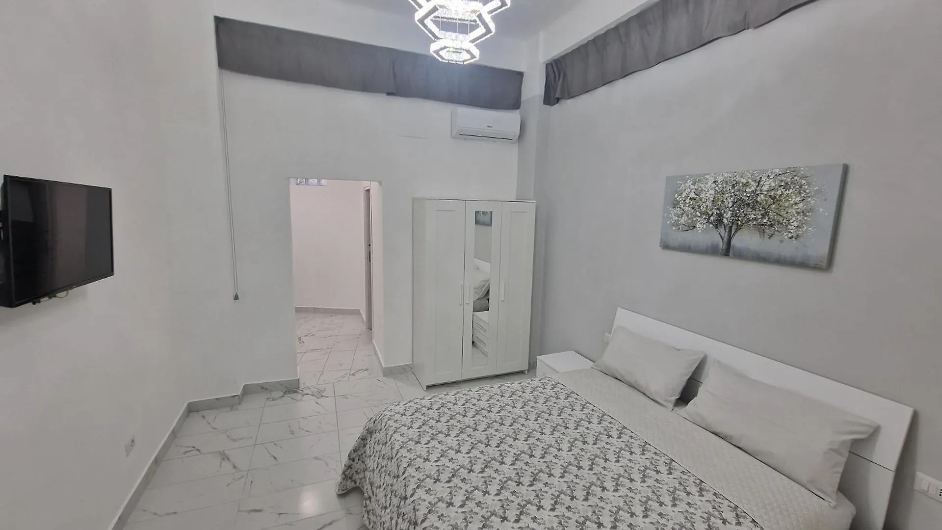 Marilissa Home バーリ